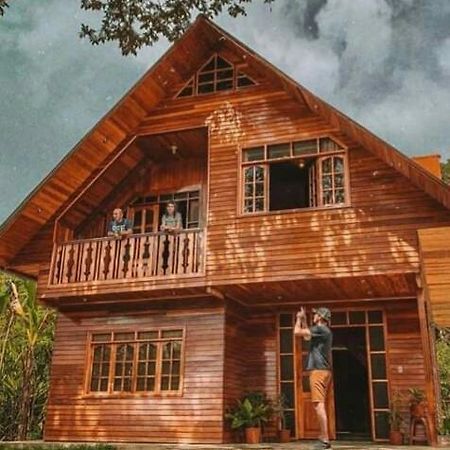 La Cabana De Noa Оксапампа Екстериор снимка